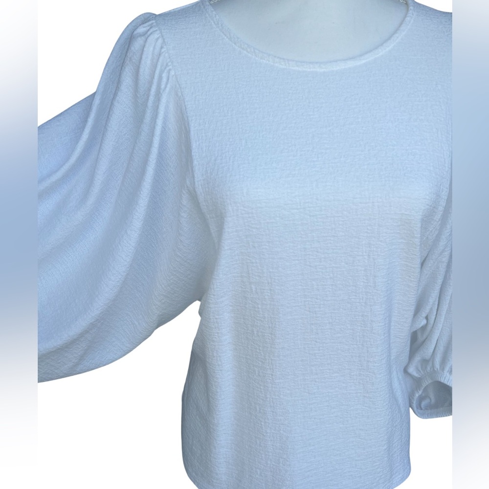 BANANA REPUBLIC Ivory Balloon Sleeve Blouse